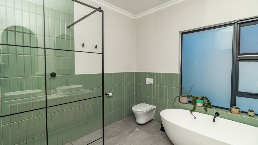 To Let 4 Bedroom Property for Rent in Sagewood Western Cape